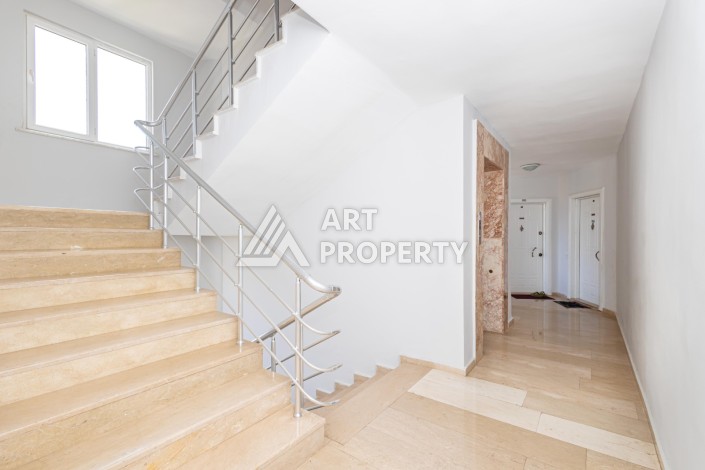 Недорогая квартира 2+1 с видом на горы и море в районе Тосмур - Ракурс 11