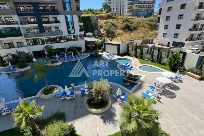 Стильная квартира 1+1 в новом комплексе 2022 года в Махмутларе, 700 м до моря - Ракурс 25