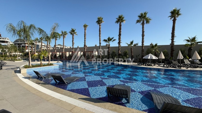 Доступная квартира 1+1 в элитном комплексе района Оба с лицензией на суточную аренду - Ракурс 2