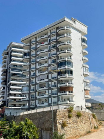 Меблированная квартира 2+1 с видом на горы и море в Махмутлар, 120 м2 - Ракурс 3