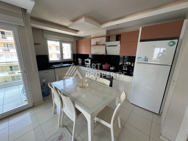 Квартира 2+1 с видом на море и горы в 5 минутах от пляжа в Махмутларе - Ракурс 4