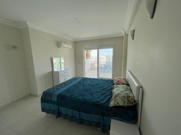 Меблированная квартира 2+1 с видом на горы и море в Махмутлар, 120 м2 - Ракурс 12