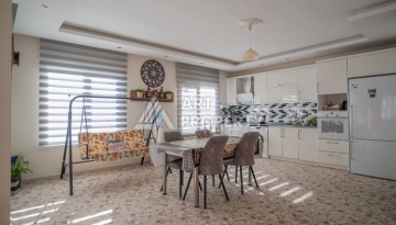 Крупнометражная квартира 4+2 в районе Тосмур, 260 кв.м. - Ракурс 2