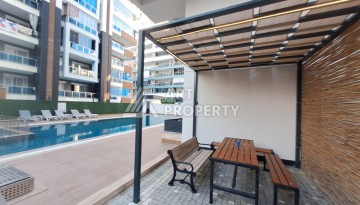 Квартира 1+1 на улице Барбаросса с боковым видом на море в Махмутларе, 55 кв.м. - Ракурс 6