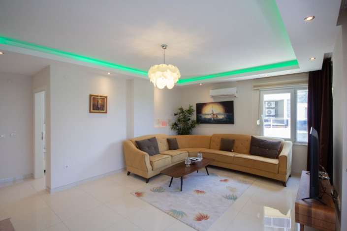 Меблированная трехкомнатная квартира в районе Кестель,120 м2 - Ракурс 2