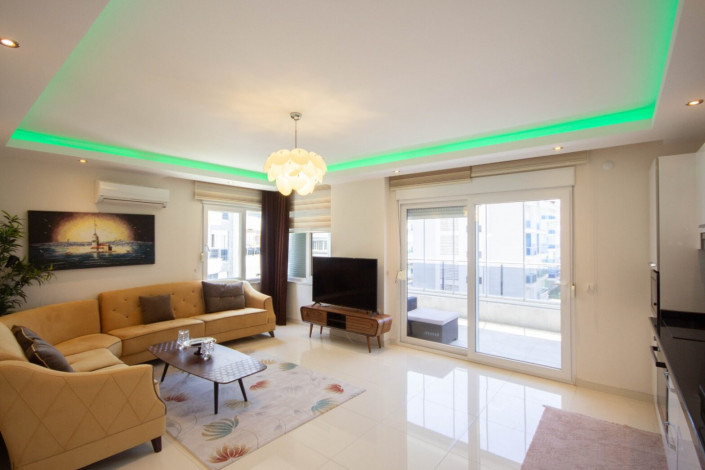 Меблированная трехкомнатная квартира в районе Кестель,120 м2 - Ракурс 4