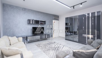 Шикарная квартира 2+1 с видом на море и большой террасой в Махмутларе - Ракурс 1