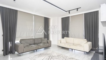 Шикарная квартира 2+1 с видом на море и большой террасой в Махмутларе - Ракурс 2