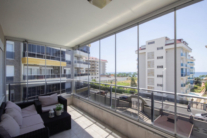 Меблированная трехкомнатная квартира в районе Кестель,120 м2 - Ракурс 7