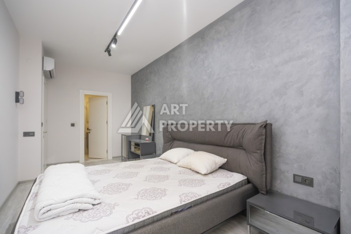 Шикарная квартира 2+1 с видом на море и большой террасой в Махмутларе - Ракурс 12