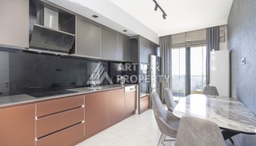 Шикарная квартира 2+1 с видом на море и большой террасой в Махмутларе - Ракурс 14