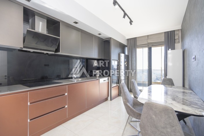 Шикарная квартира 2+1 с видом на море и большой террасой в Махмутларе - Ракурс 13