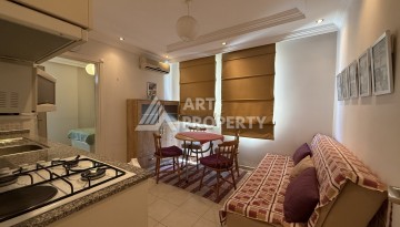 Недорогая квартира 1+1 в районе Клеопатры — 400 метров до пляжа - Ракурс 7