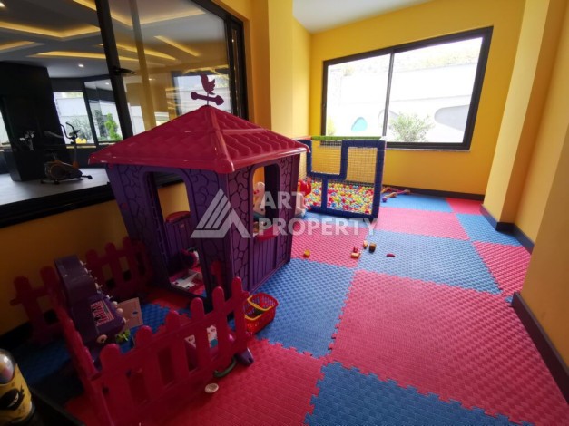 Трёхкомнатная квартира 2+1 в 700 метрах от пляжа Клеопатры в новом доме - Ракурс 9