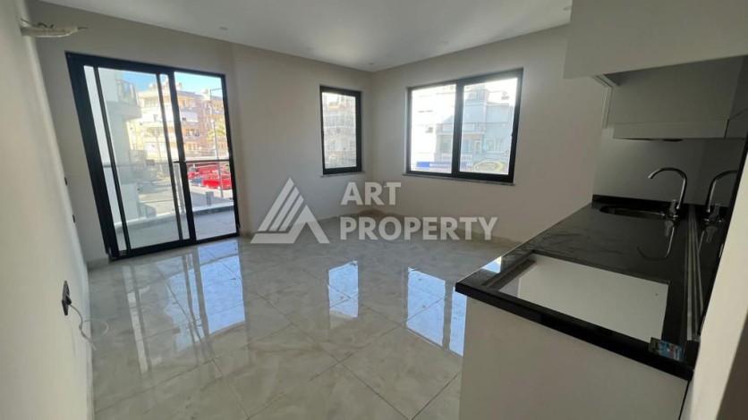 Трёхкомнатная квартира 2+1 в 700 метрах от пляжа Клеопатры в новом доме - Ракурс 14