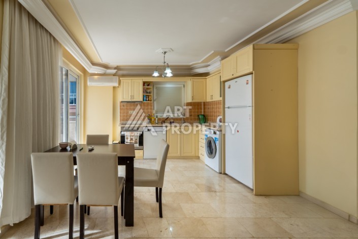 Просторная квартира 2+1 на первой береговой линии в Махмутларе — 50 метров до моря - Ракурс 3