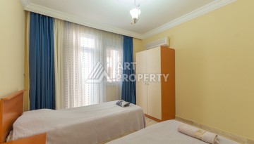 Просторная квартира 2+1 на первой береговой линии в Махмутларе — 50 метров до моря - Ракурс 12