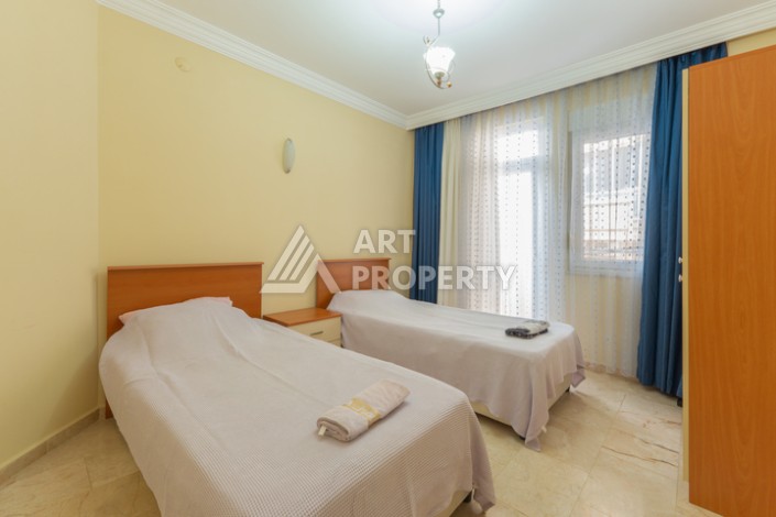 Просторная квартира 2+1 на первой береговой линии в Махмутларе — 50 метров до моря - Ракурс 13