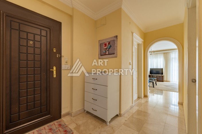 Просторная квартира 2+1 на первой береговой линии в Махмутларе — 50 метров до моря - Ракурс 14