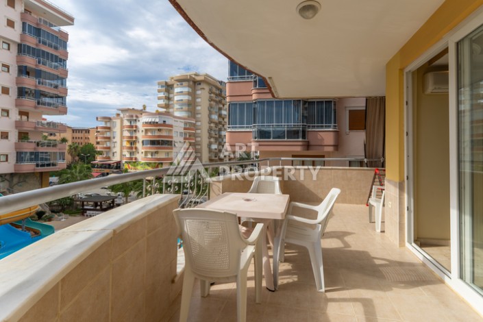 Просторная квартира 2+1 на первой береговой линии в Махмутларе — 50 метров до моря - Ракурс 15