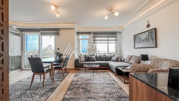 Квартира 2+1 на первой береговой линии в Махмутларе с панорамным видом на море - Ракурс 6