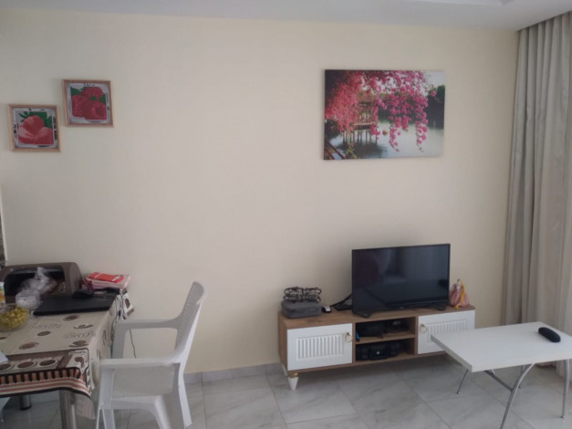 Двухкомнатная квартира с мебелью и техникой в районе Махмутлар, 60 м2 - Ракурс 9