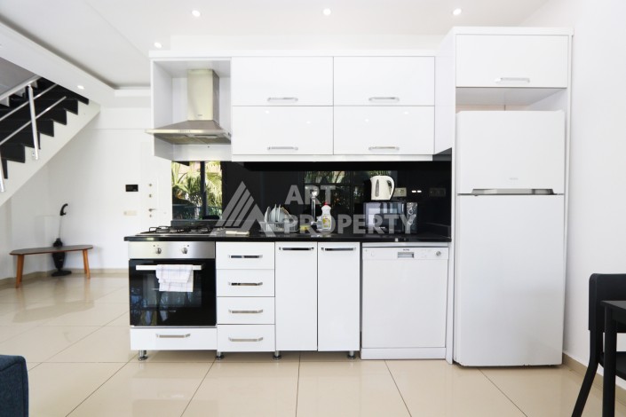 Меблированный дуплекс 2+1 в 400 м от пляжа Клеопатры - Ракурс 21