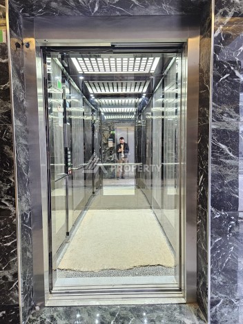 Две квартиры 1+1 с рассрочкой в новом комплексе в Махмутларе — 600 м до моря - Ракурс 15