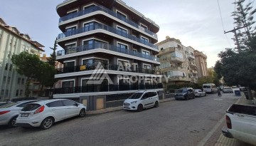 Квартира 1+1 в центре Алании, 100 м от моря - Ракурс 2