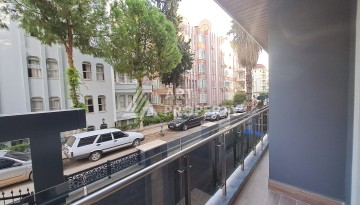 Квартира 1+1 в центре Алании, 100 м от моря - Ракурс 9