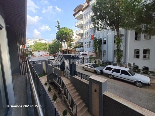 Квартира 1+1 в центре Алании, 100 м от моря - Ракурс 9