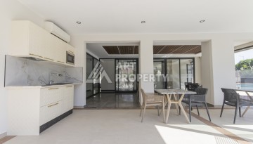 Квартира с видом на море в элитном ЖК. Мебель техника - заходи и живи - Ракурс 14