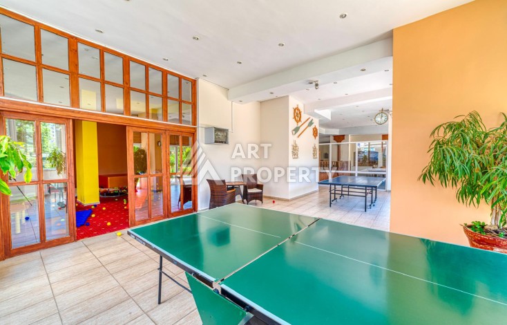 Просторная квартира 3+1 с дизайнерским ремонтом и видом на крепость в Джикджили - Ракурс 5