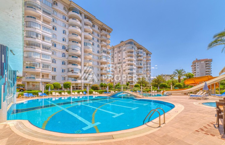 Просторная квартира 3+1 с дизайнерским ремонтом и видом на крепость в Джикджили - Ракурс 27