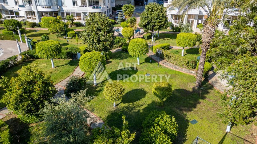 Просторная квартира 3+1 с дизайнерским ремонтом и видом на крепость в Джикджили - Ракурс 33