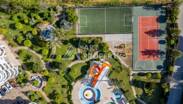 Просторная квартира 3+1 с дизайнерским ремонтом и видом на крепость в Джикджили - Ракурс 35