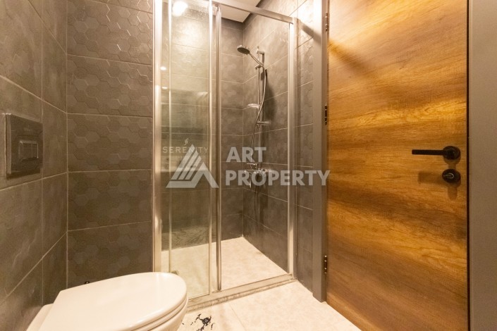 Стильная квартира 2+1 с дизайнерским ремонтом в элитном комплексе района Махмутлар - Ракурс 25