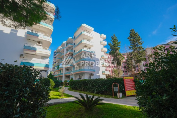 Недорогая квартира с видом на море 2+1 на первой береговой линии в Махмутларе, 90 кв.м. - Ракурс 1