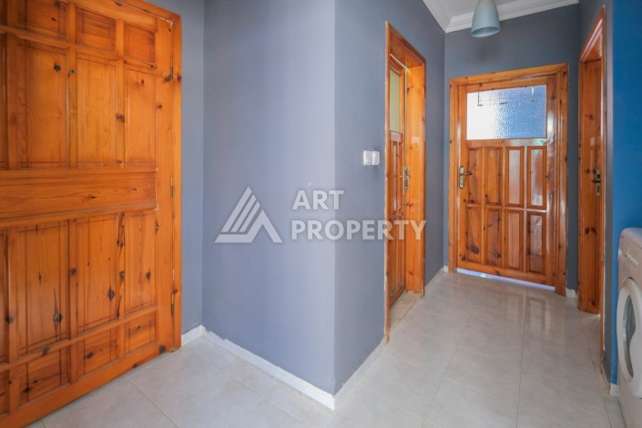 Недорогая квартира с видом на море 2+1 на первой береговой линии в Махмутларе, 90 кв.м. - Ракурс 2