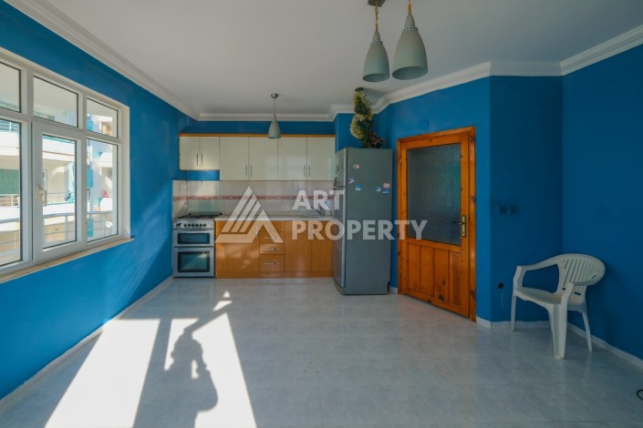 Недорогая квартира с видом на море 2+1 на первой береговой линии в Махмутларе, 90 кв.м. - Ракурс 5