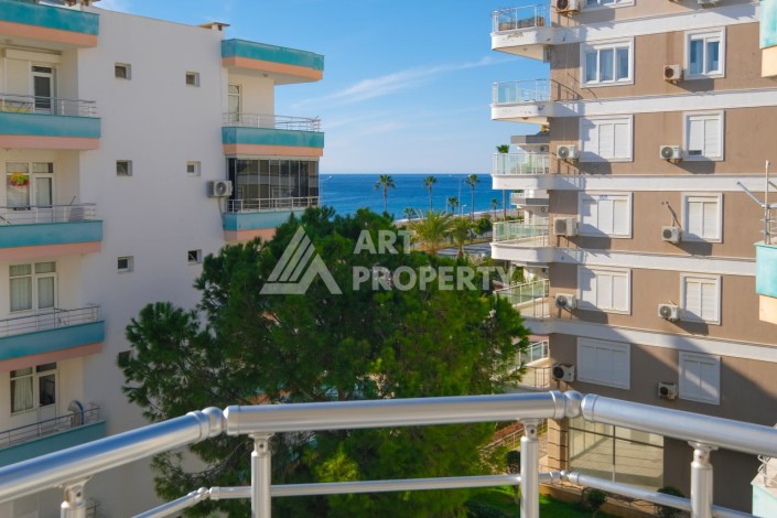 Недорогая квартира с видом на море 2+1 на первой береговой линии в Махмутларе, 90 кв.м. - Ракурс 21