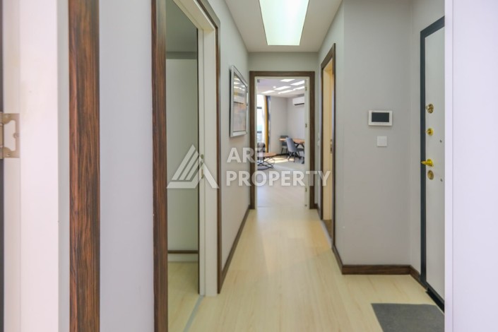 Стильная квартира 2+1 с видом на море в дизайнерском комплексе 2021 года - Ракурс 12