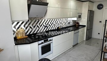 Просторная квартира 2+1 с капитальным ремонтом в центре Аланьи - Ракурс 29