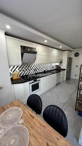 Просторная квартира 2+1 с капитальным ремонтом в центре Аланьи - Ракурс 28