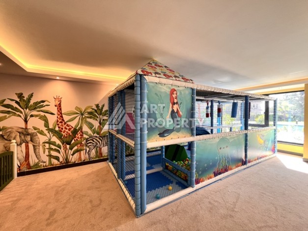 Недорогая квартира 1+1 в новом комплексе в районе Демирташ, 1200 м до моря - Ракурс 27