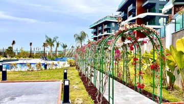 Стильная современная квартира 2+1 в новом комплексе в районе Каргыджак с видами на горы - Ракурс 47