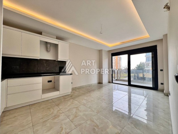 Квартира 2+1 в новом комплексе у моря в районе Махмутлар, улица Барбароса - Ракурс 6