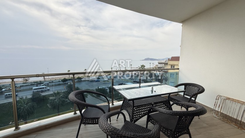 Квартира на первой береговой линии с прямым видом на море в Махмутларе - Ракурс 6