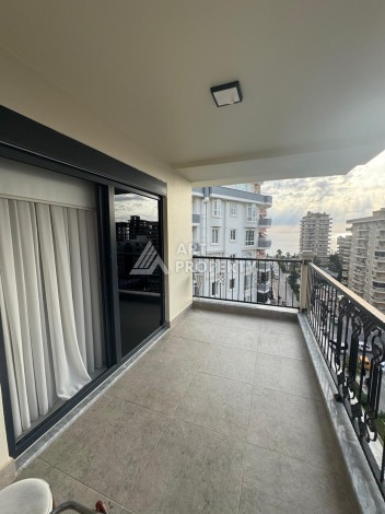 Квартира 1+1 с видом на море в центре Махмутлара - Ракурс 30