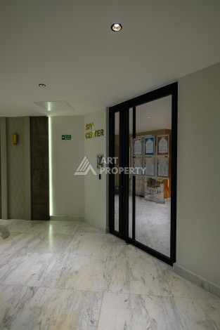 Квартира 1+1 на первой береговой линии с прямым видом на море в Махмутларе - Ракурс 6